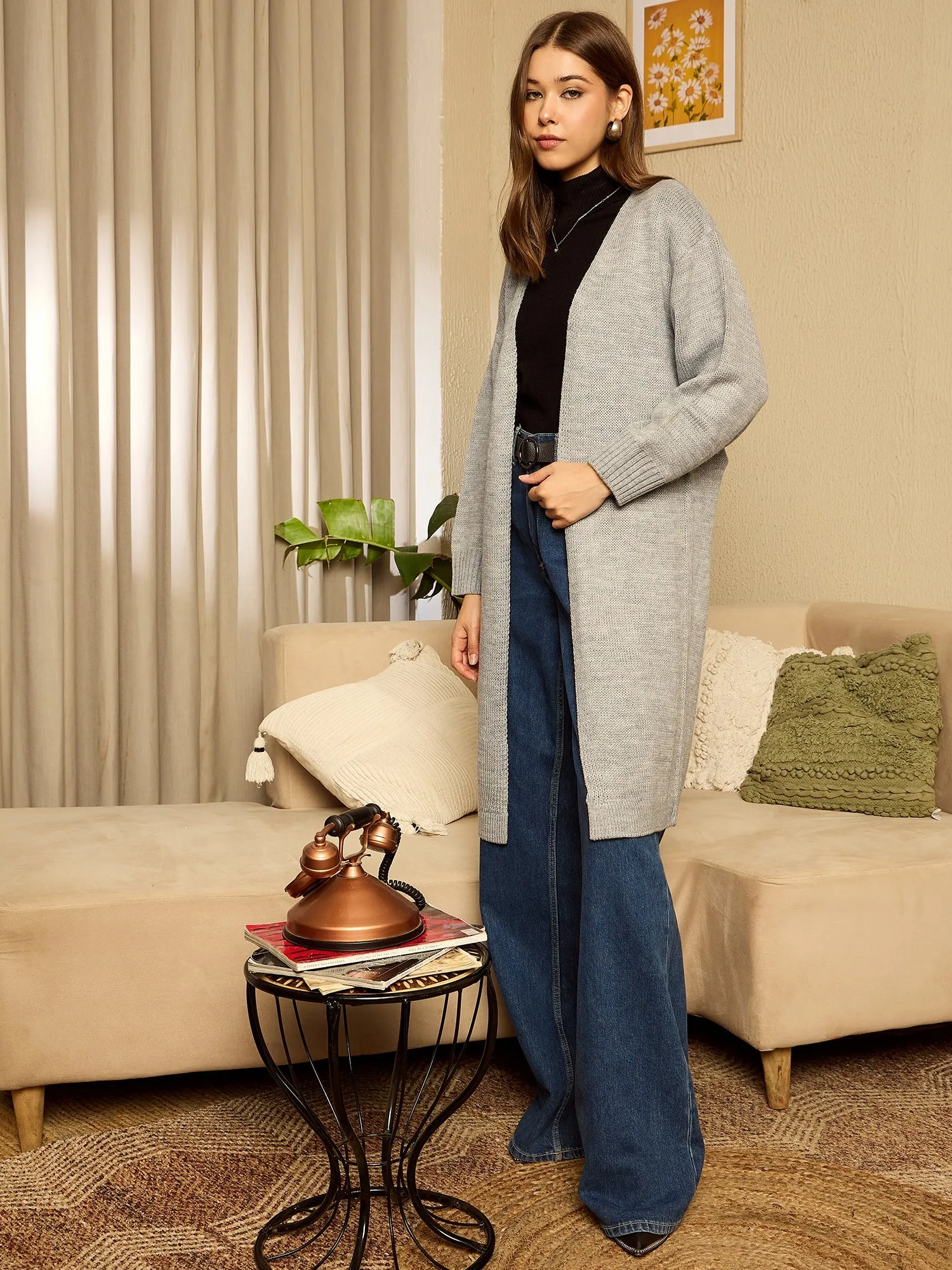 Berrylush Women Grey Solid V-Neck Full Sleeve Front Open Longline Cardigan