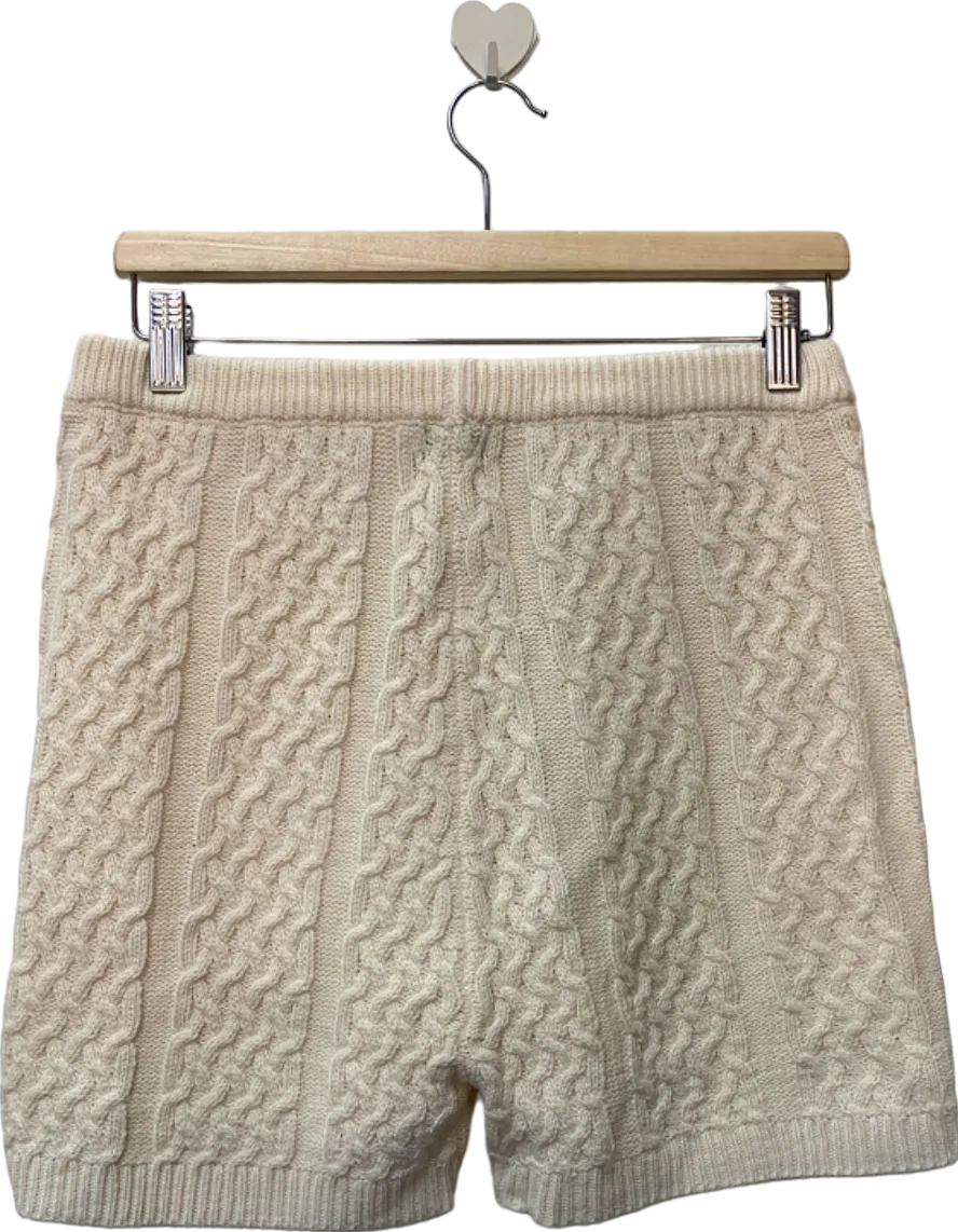 PrettyLittleThing Cream Cable Knit Shorts UK M