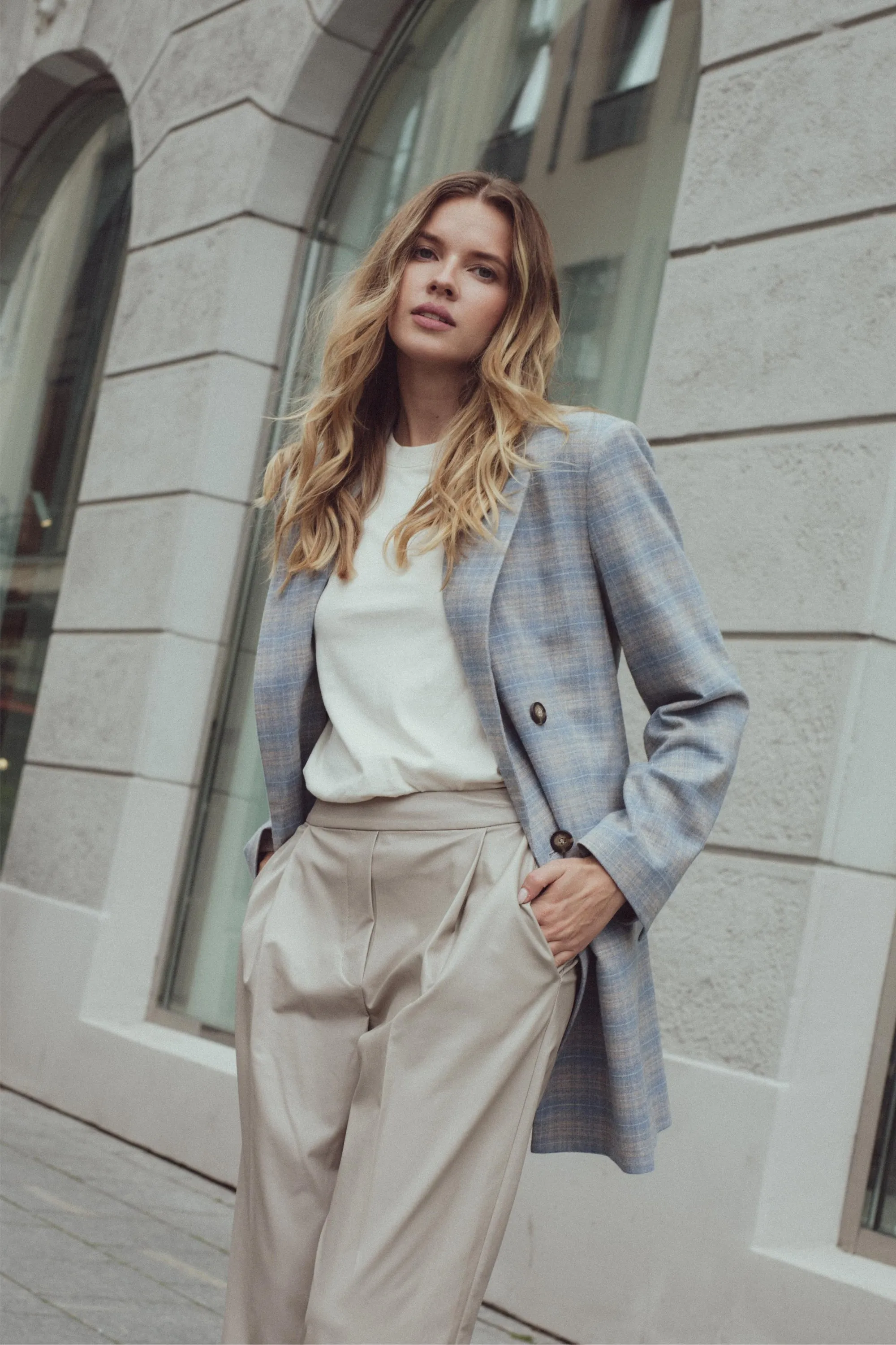 SKY BLUE DOUBLE-BRESTED JACKET IN CHECKS